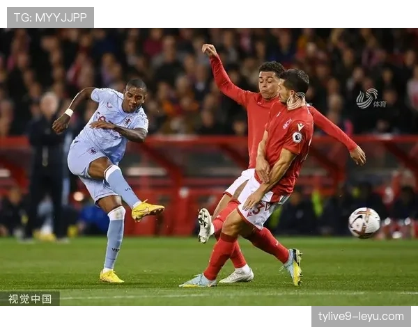 诺丁汉边路闪电突进,战术革新引爆赛场表现 诺丁汉边路闪电突进,战术革新引爆赛场表现