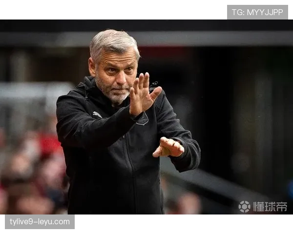 雷恩主帅携创新战术启航，剑指新赛季冠军宝座