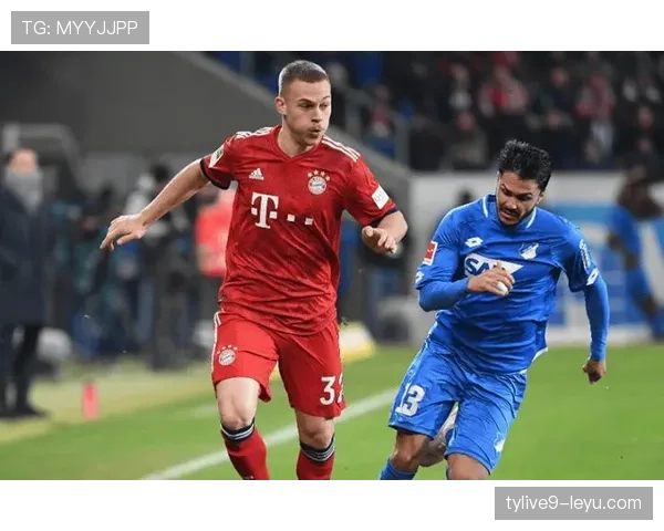 莱万多夫斯基状态火热，再度荣膺德甲赛季最佳球员