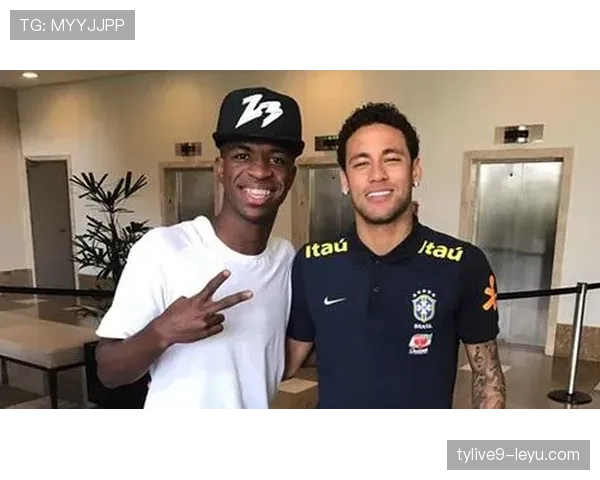 维尼修斯与内马尔:巴西十号传承的技术适配与时代差异分析 维尼修斯与内马尔:巴西十号传承的技术适配与时代差异分析